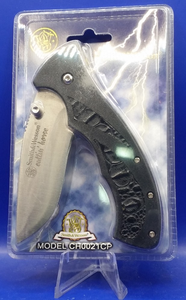 S & W CUTTIN' HORSE FOLDER CH0021CP