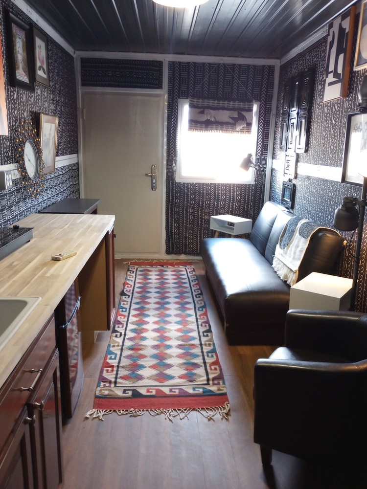 Tiny house