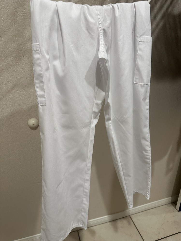 M&m scrub set women medium