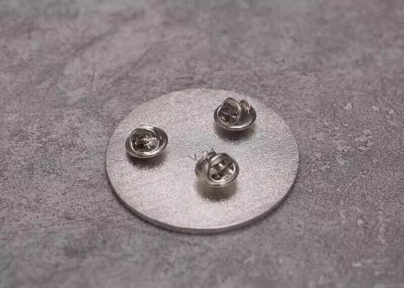 SILVER US SPACE COMMAND IDENTIFICATION BADGE METAL BROOCHES INSIGNIA