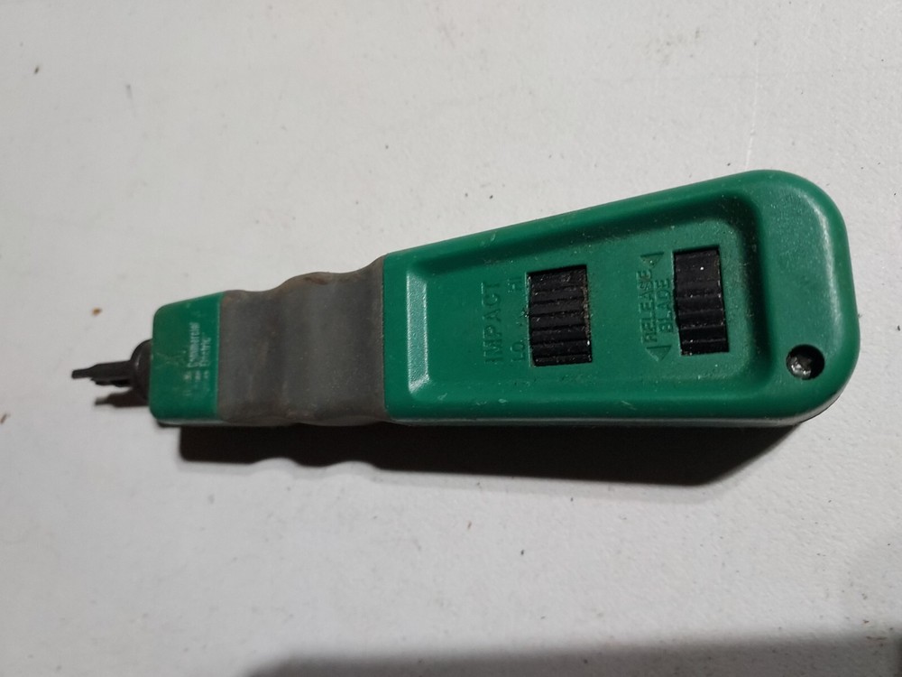 Impact Punch Down Tool With 110 Blade