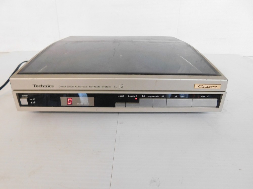 TECHNICS DIRECT DRIVE AUTOMATIC TURNTABLE SYSTEM SL-J2 (MPT17)