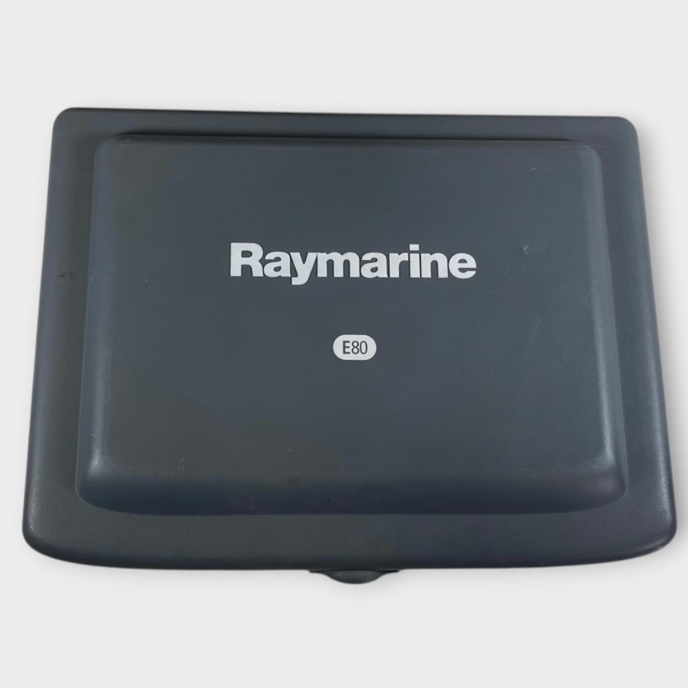 Raymarine E80 Classic Display E02011 w/ Bezel & Sun Cover-Great Condition