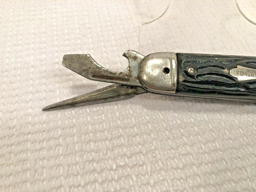 4-Blade Colonial Forest Master Knife 3 3/4" closed