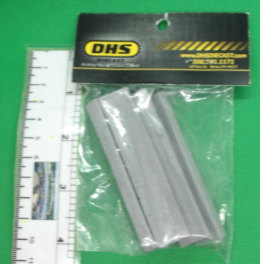 DHS Diecast multi scale #3D-100-A Jersey Barriers 5-Pack - Details Below