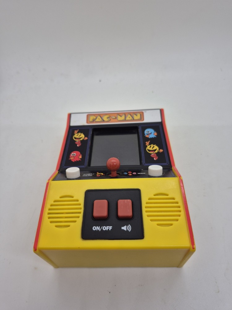 Basic Fun Bandai Namco Pac-Man Mini Game Arcade Machine Handheld Classic Retro