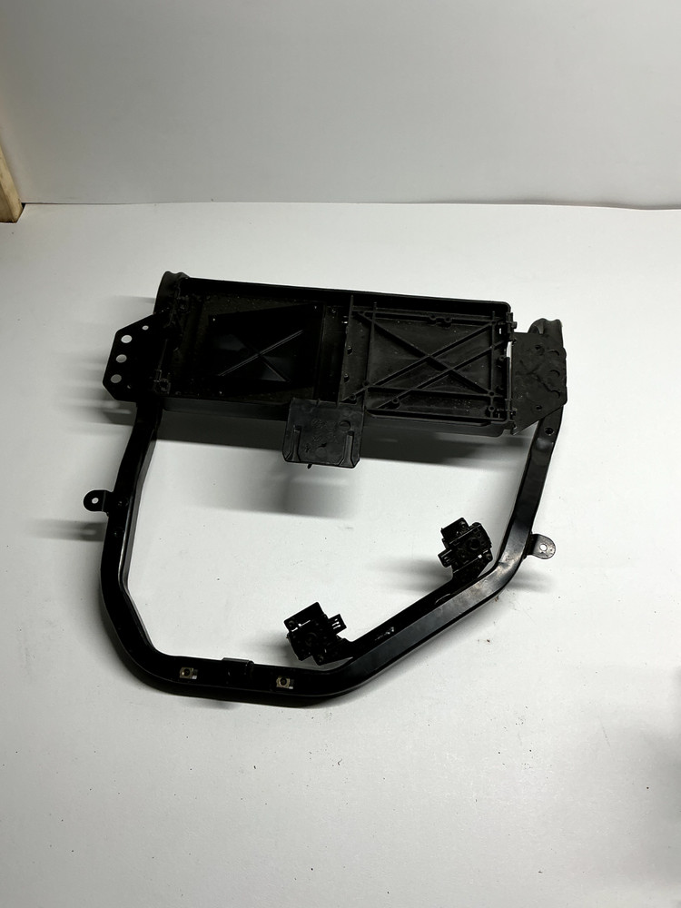2019-2023 VOLVO VNL 760 INSIDE CAB FRONT FRAME PANEL SUPPORT 82755374 OEM