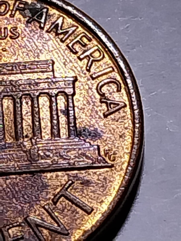 1988 P Error Lincoln Memorial Cent. Reverse Die Cracks.