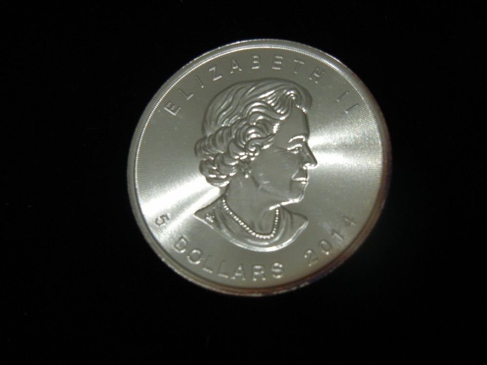 2014 CANADA MAPLE LEAF .999 SILVER FIVE DOLLAR ELIZABETH II