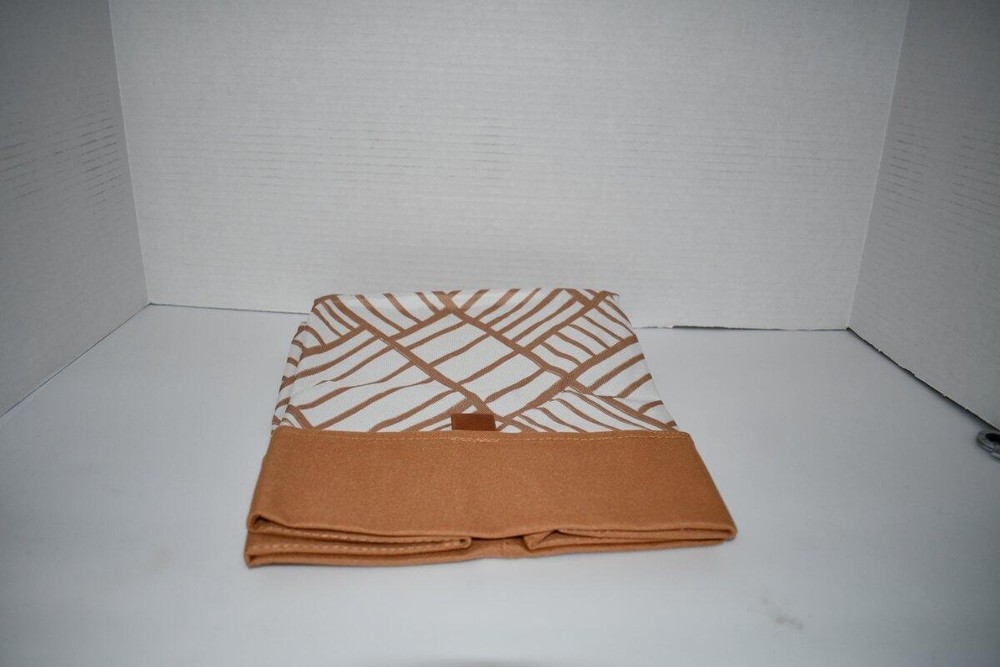 Thirty One Medium Reversible Binin Fawn Patchwork NWT