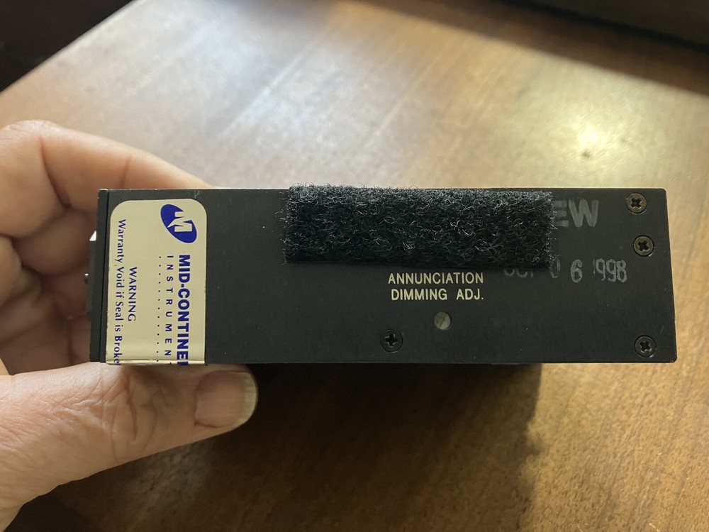 Mid-Continent MD-41-528 GPS Annunciator Control Unit