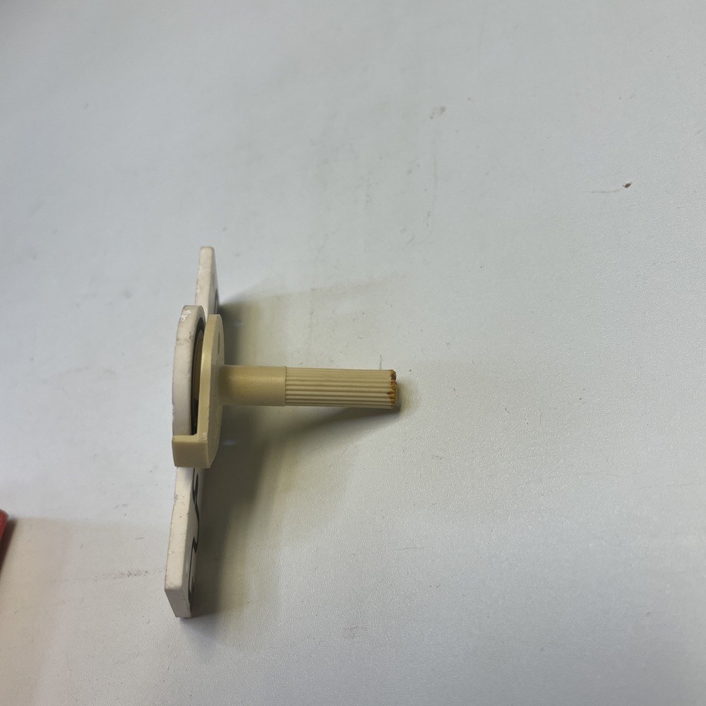 Vintage RCA Variable Resistor Part # 141470 New Old Stock