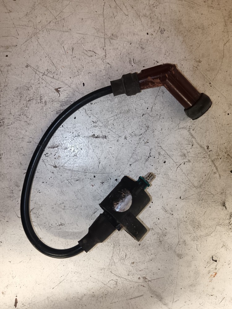Piaggio Liberty 125 Ignition Coil Ht Lead Spark Plug Cap