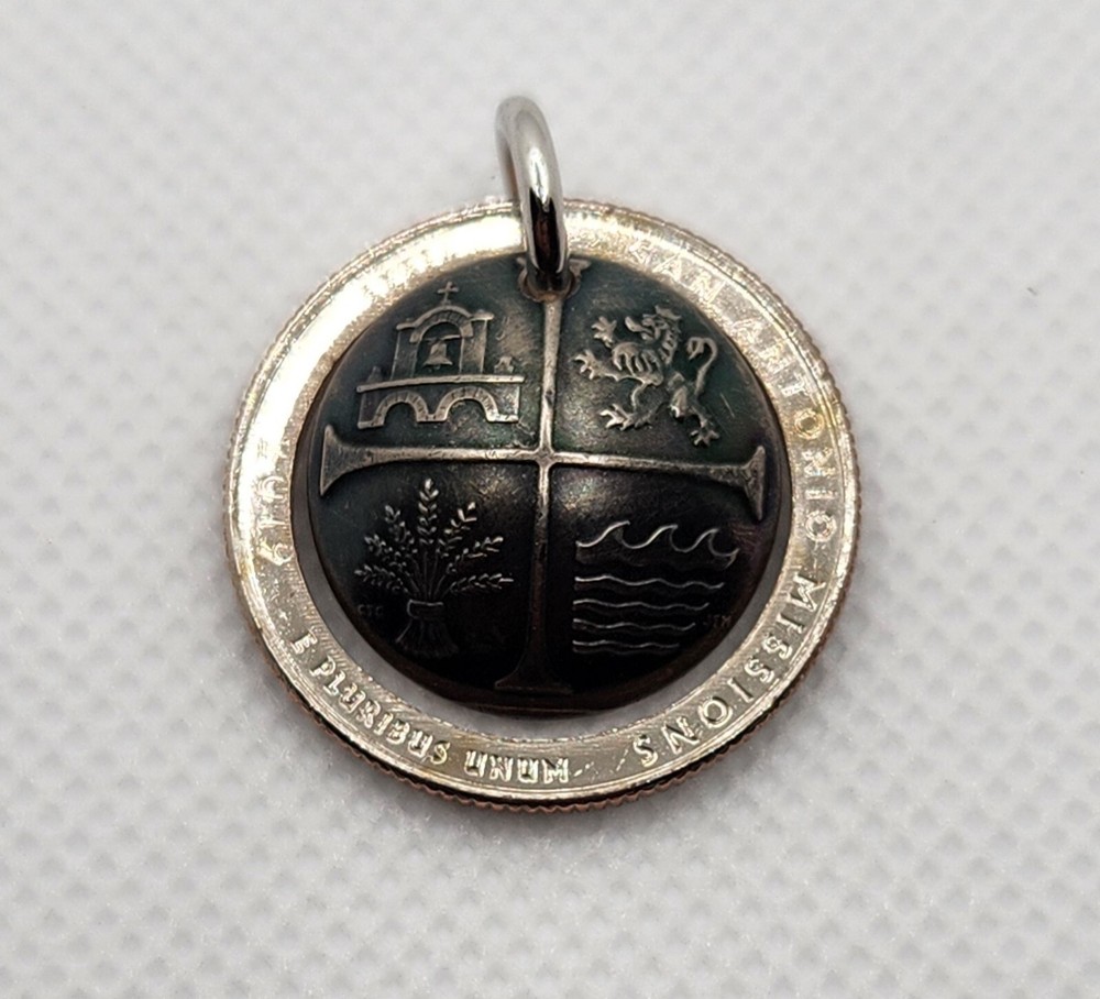 US QUARTER Coin Pendant