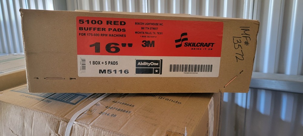 Box of 5 3M 5100 16" Buffer Pads - Red