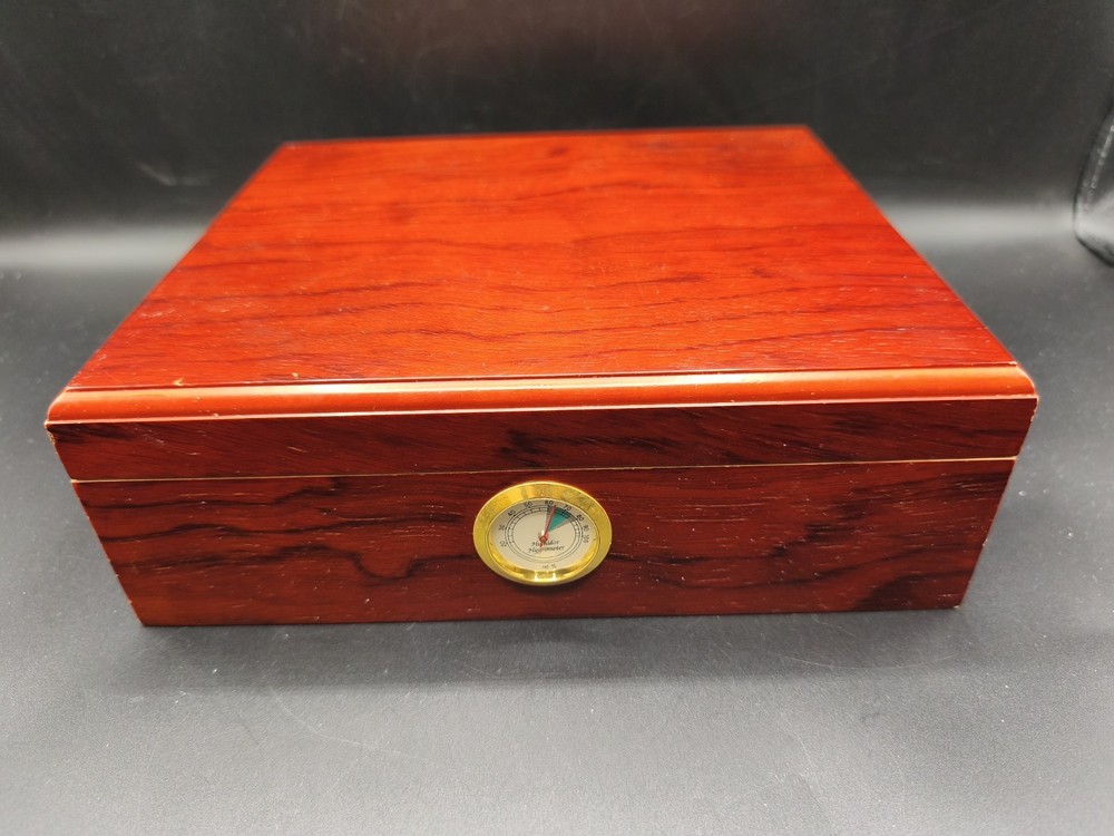 Cigar Humidifier, Cigar Humidor