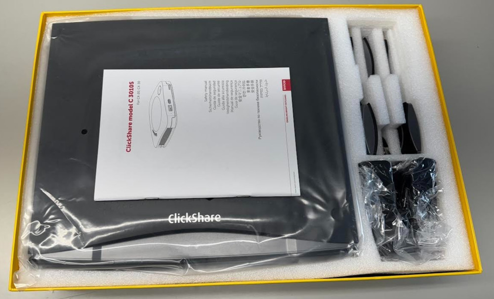 Barco ClickShare CSE-800 | 8 Users Wireless Presentation Collaboration System