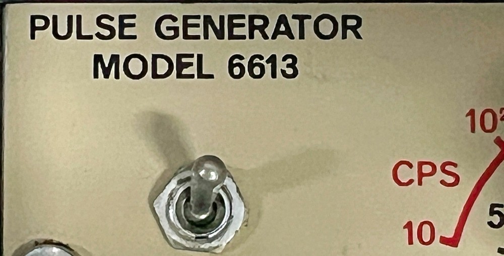 TI Texas Instruments 6613 Waveform Pulse Generator