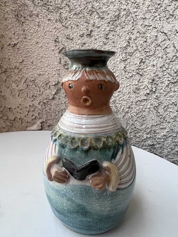 Kiss Rooz Ilona Ceramic Vase