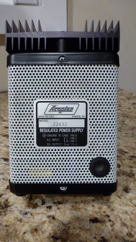 Aopian J2432, Regulated Plug in Power Supply