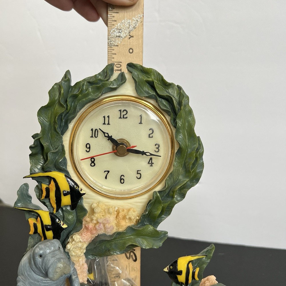 Manatee Sea life clock WORKS