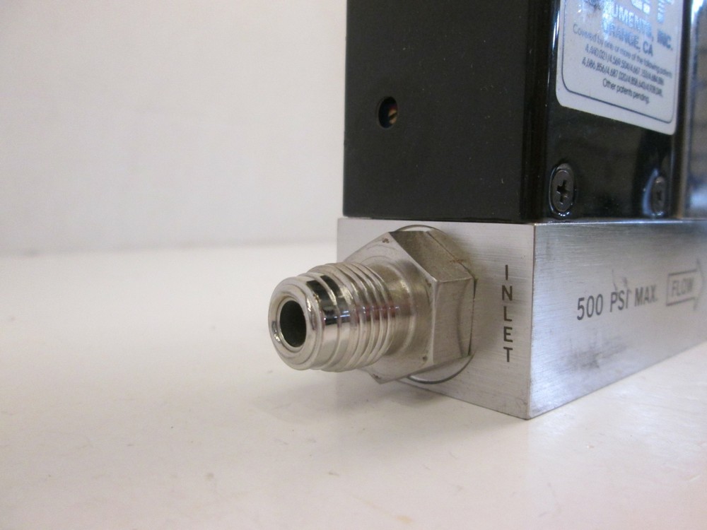 Unit UFC-1100 Mass Flow Controller, SIH4, 100 SCCM, Used