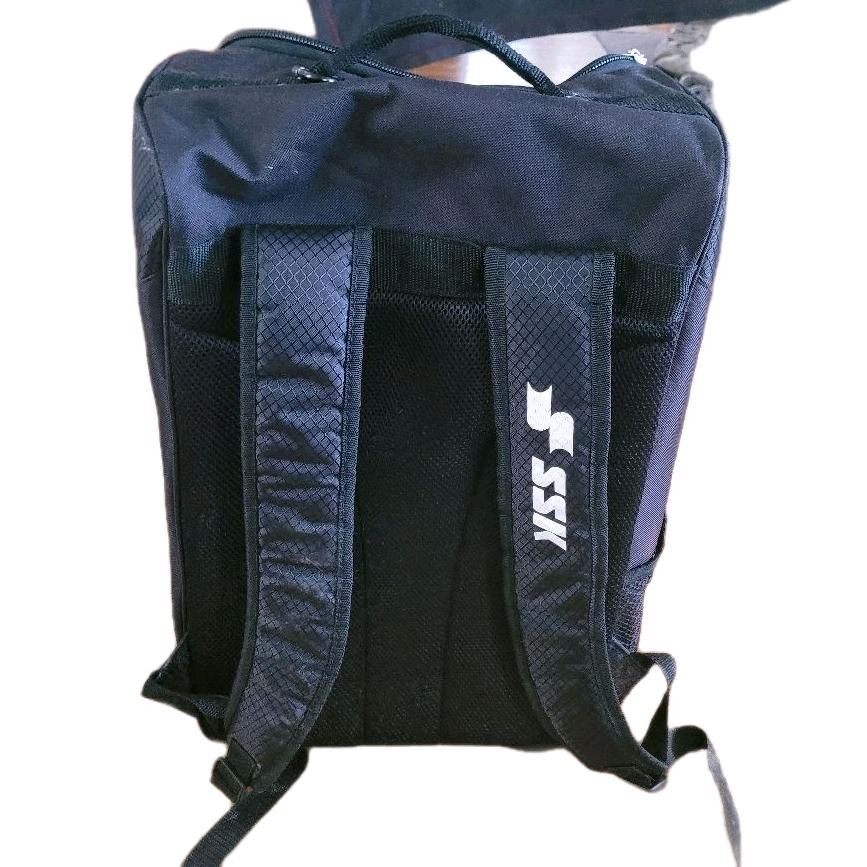 SSK Elite Black Backpack Baseball Softball - GREAT OVERALL...