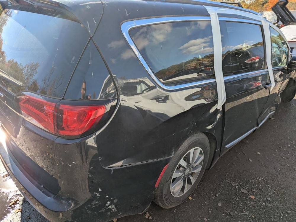 Camera/Projector Camera Front View Fits 17-20 PACIFICA 793672