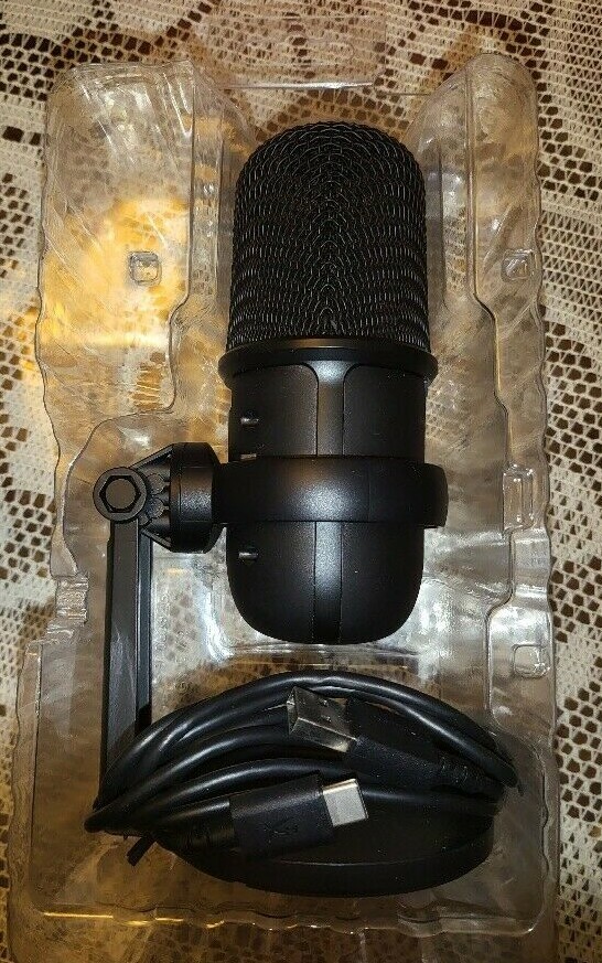 HyperX Solocast USB Condenser Gaming Microphone for PC / PS4 / PS5 / Mac