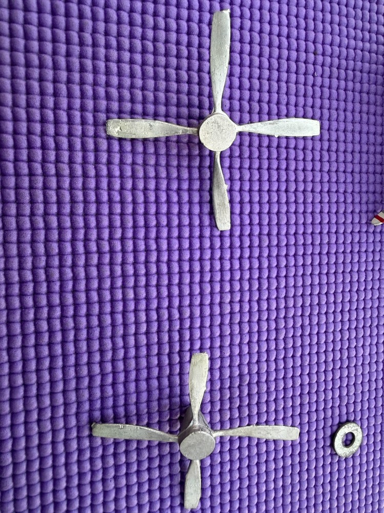 Miscellaneous 1/32? METAL 4 BLADED PROPELLERS