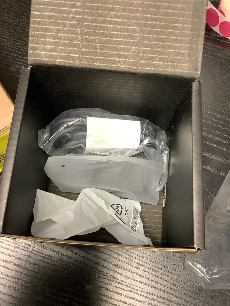 HTC 99HASS001-00 VIVE Tracker (3.0) Black