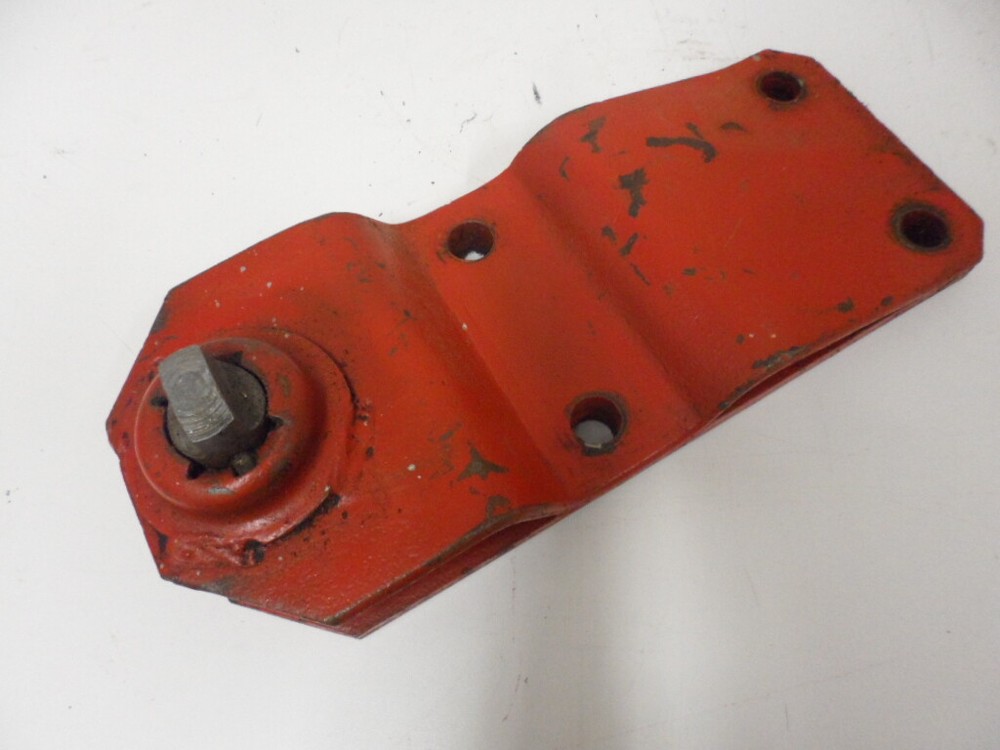 Original Ford Tractor 8N Center Pull Drawbar Mount Clevis Anchor Brace  With Pin