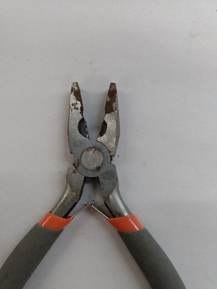 HDX Pliers 5" Gray Rubber Comfort Grip