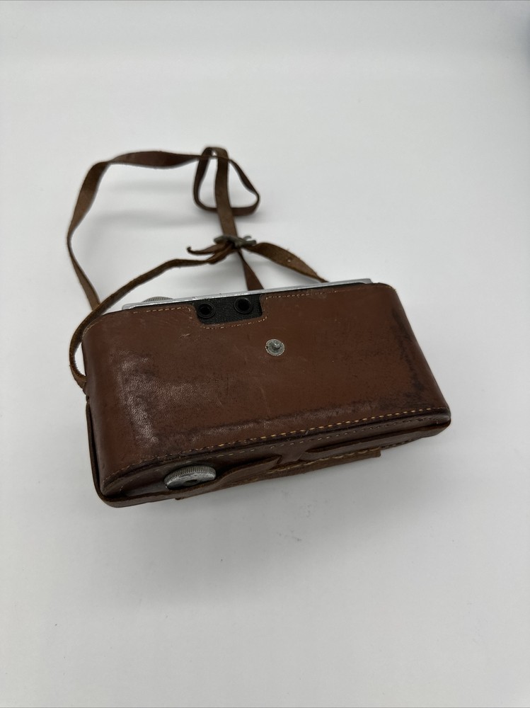 Vintage Argus C3 Range Finder 35mm Camera (unknown Condition)