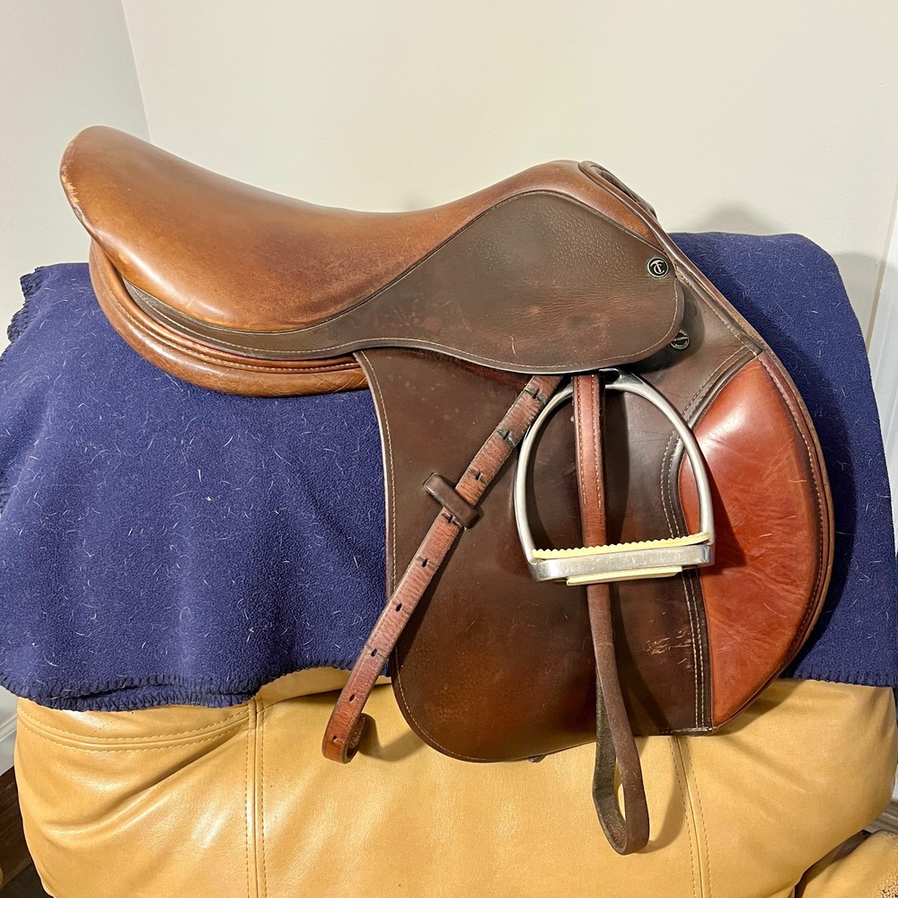 17.5" Tad Coffin A5G Performance Saddle - Good Condition!