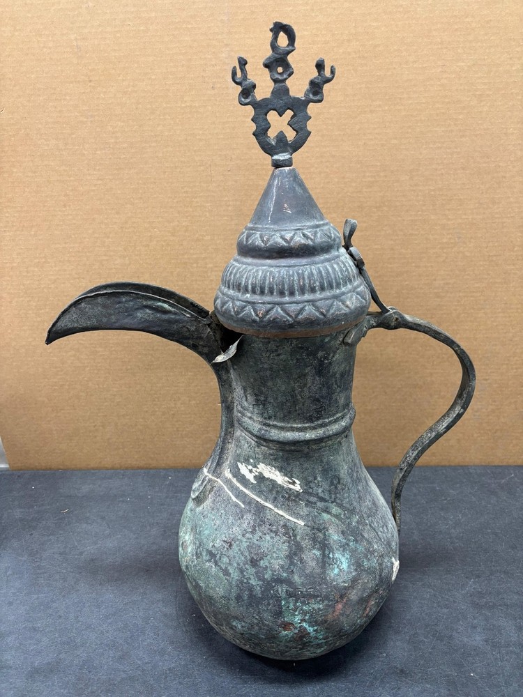 Antique Middle Eastern Coffee Pot Dallah - 75 CM