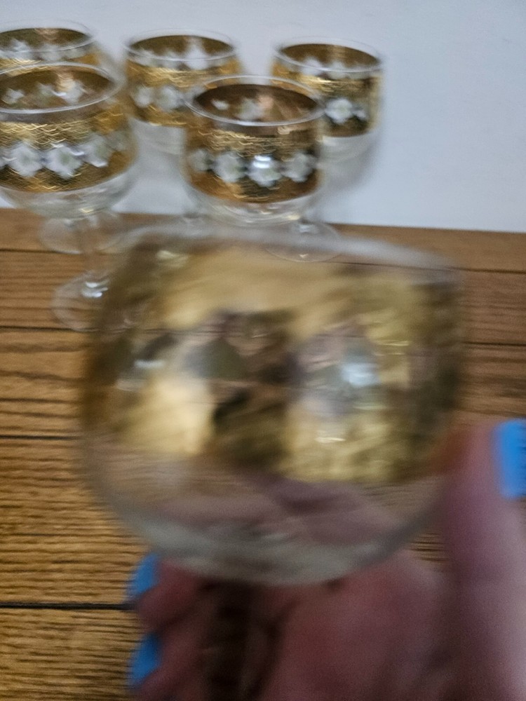 VINTAGE SET OF 6 ARCOROC STEMWARE GOBLETS(VELENCIA PATTERN)