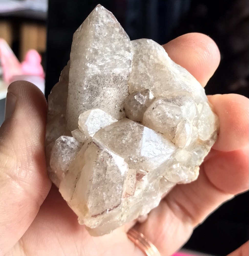 Colorado polka dot quartz crystal