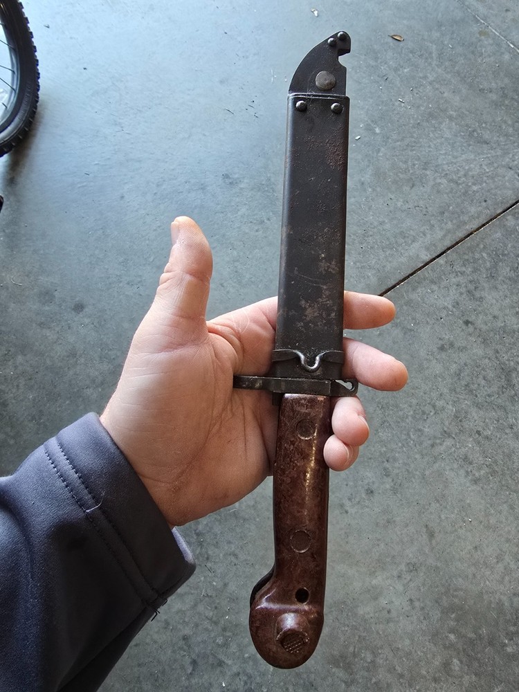 Romanian Type 2 Bayonet W/Matching Scabbard