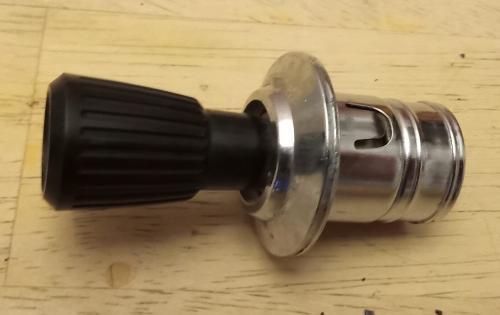 VINTAGE CUNO 12v. CIGARETTE LIGHTER