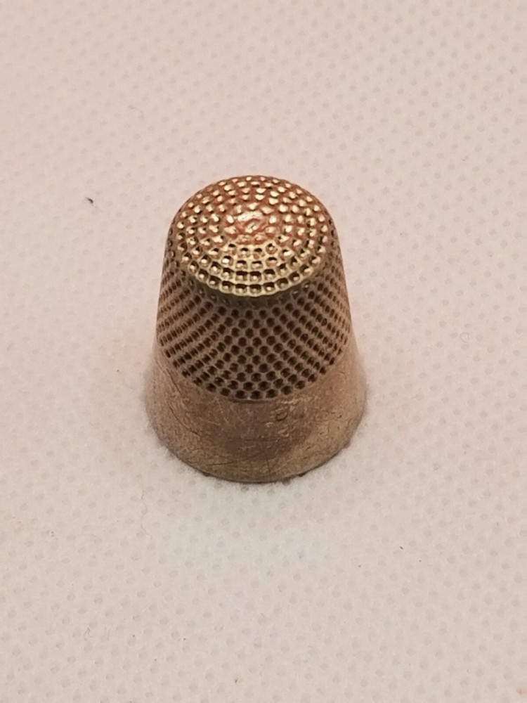 Vintage Sterling Silver Thimble - size 9