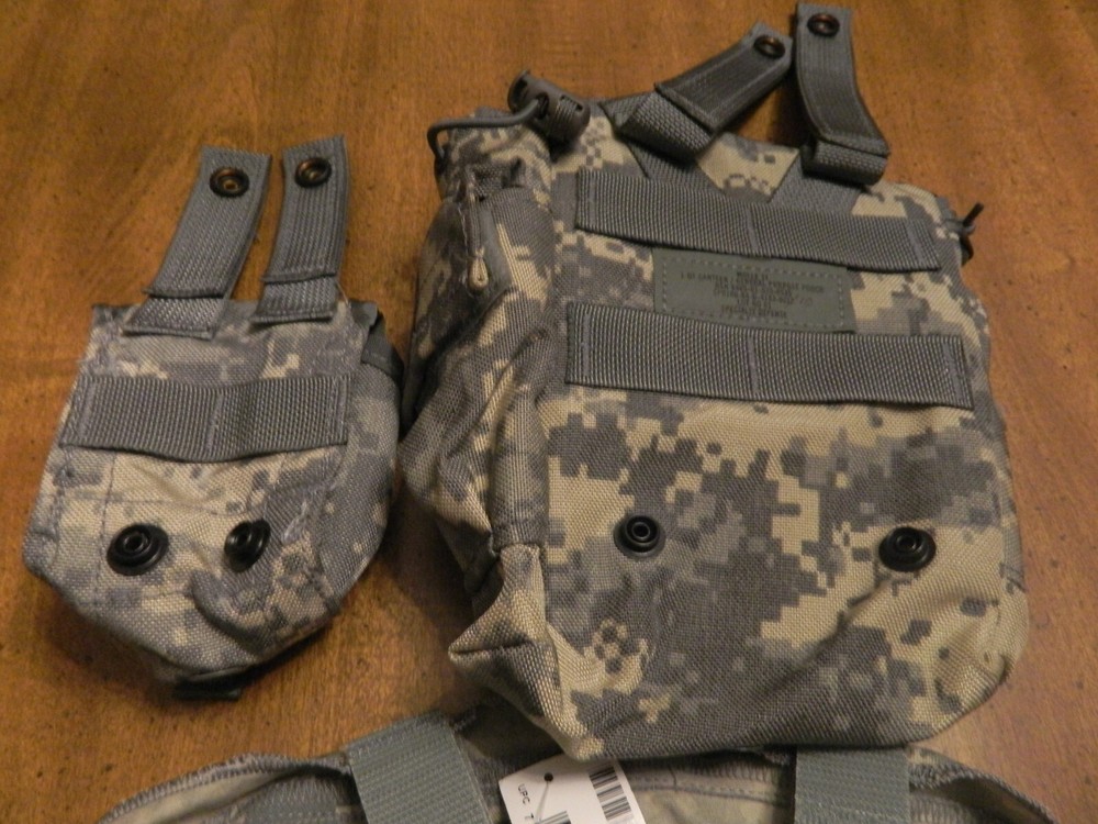 Military Accessories for uniform. Read description - Part 2