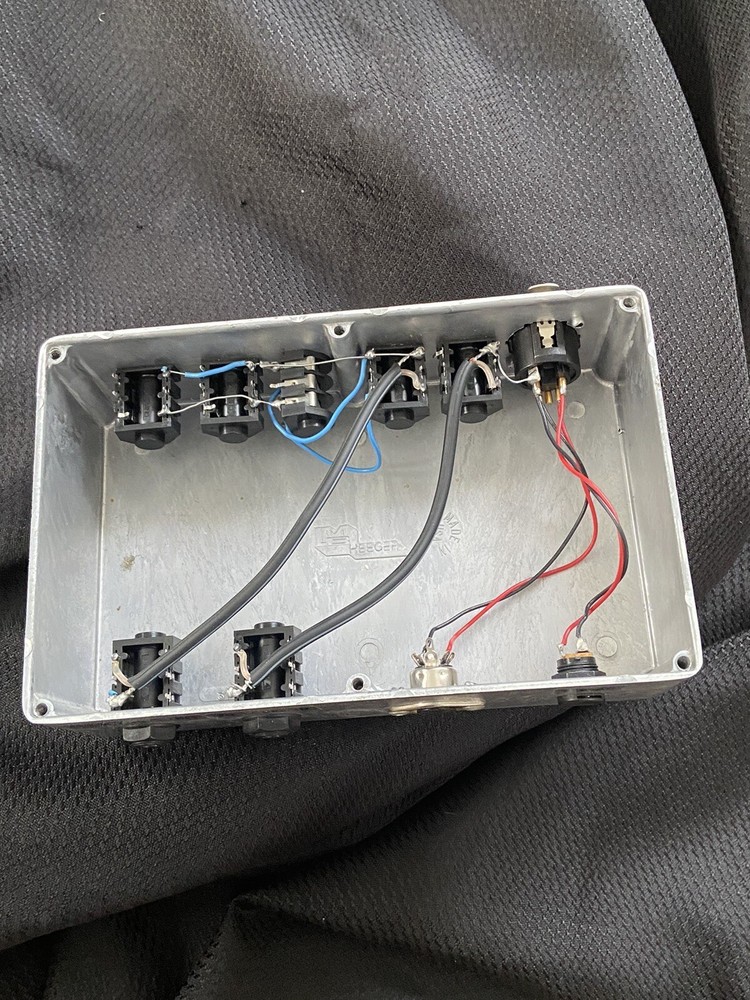 Custom Made Pedal Board Splitter Routing Box