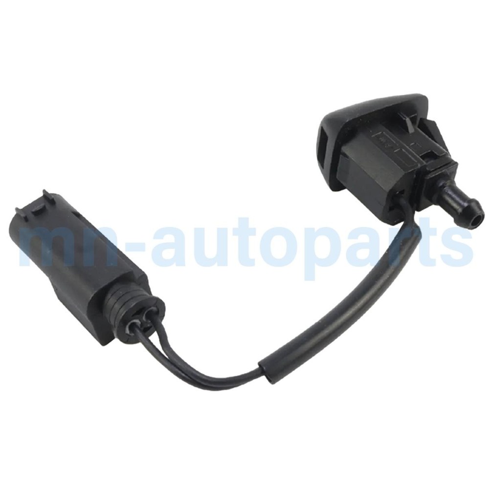 2pcs Windshield Wiper Washer Spray Nozzle For BMW 5Series E60 E61 545i 2001-2010