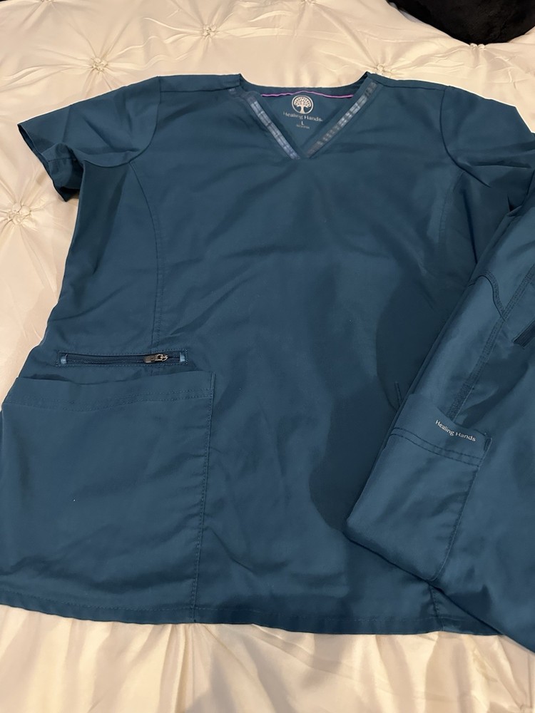 Large Woman’s Scrub Uniform Set Top Bottom Healing Hands Blue