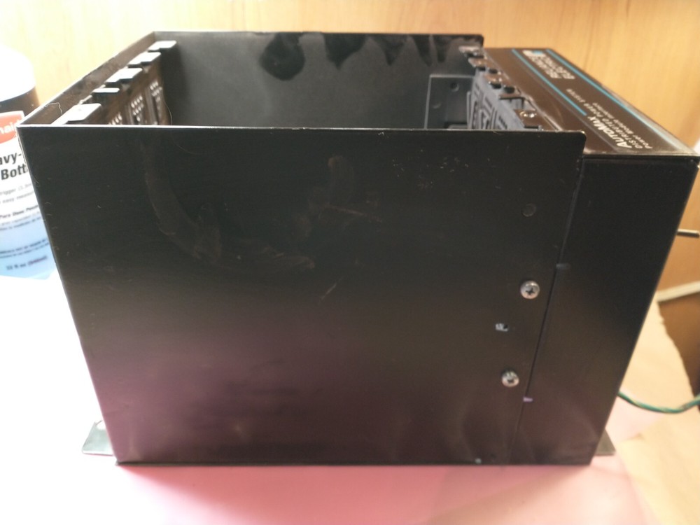 Reliance Electric DC Power Module Interface Rack 4 Slot 805401-1S