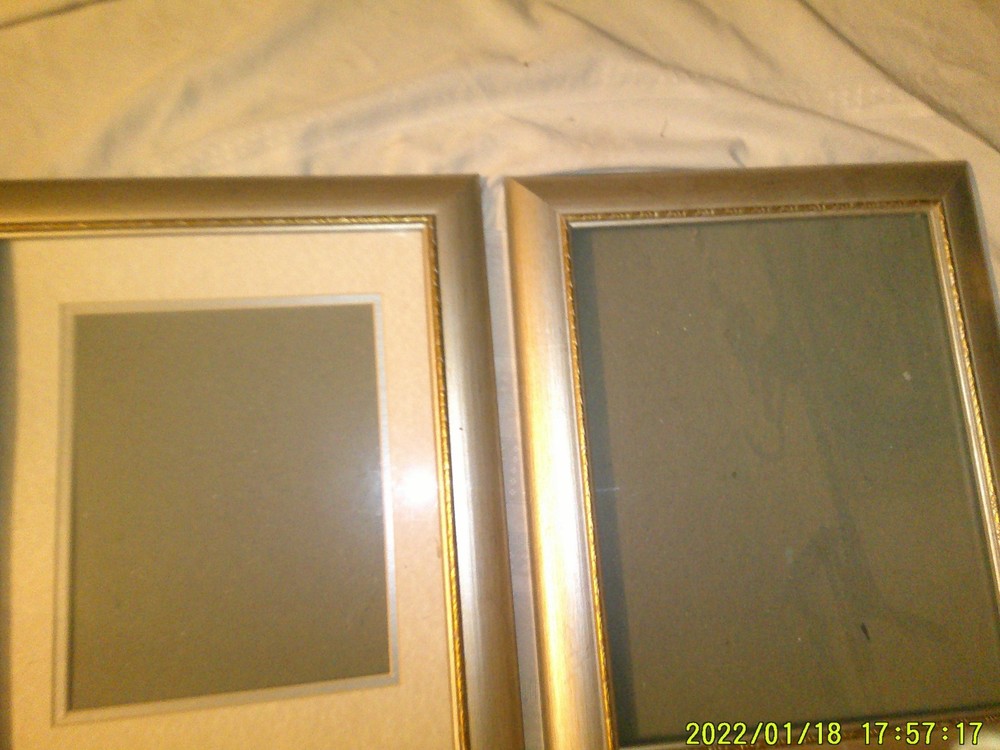 2 MATCHING WALL FRAMES SILVER DESTRESSED LOOK GOLD TRIM