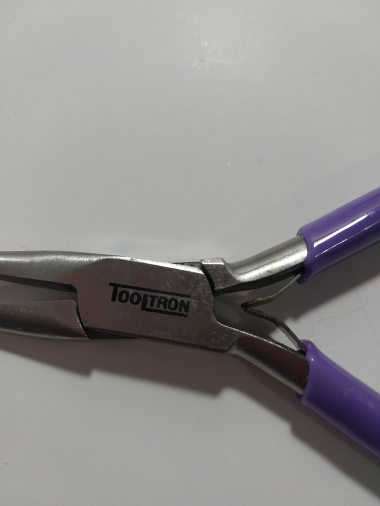 5" Micro Mini Bent Nose Pliers