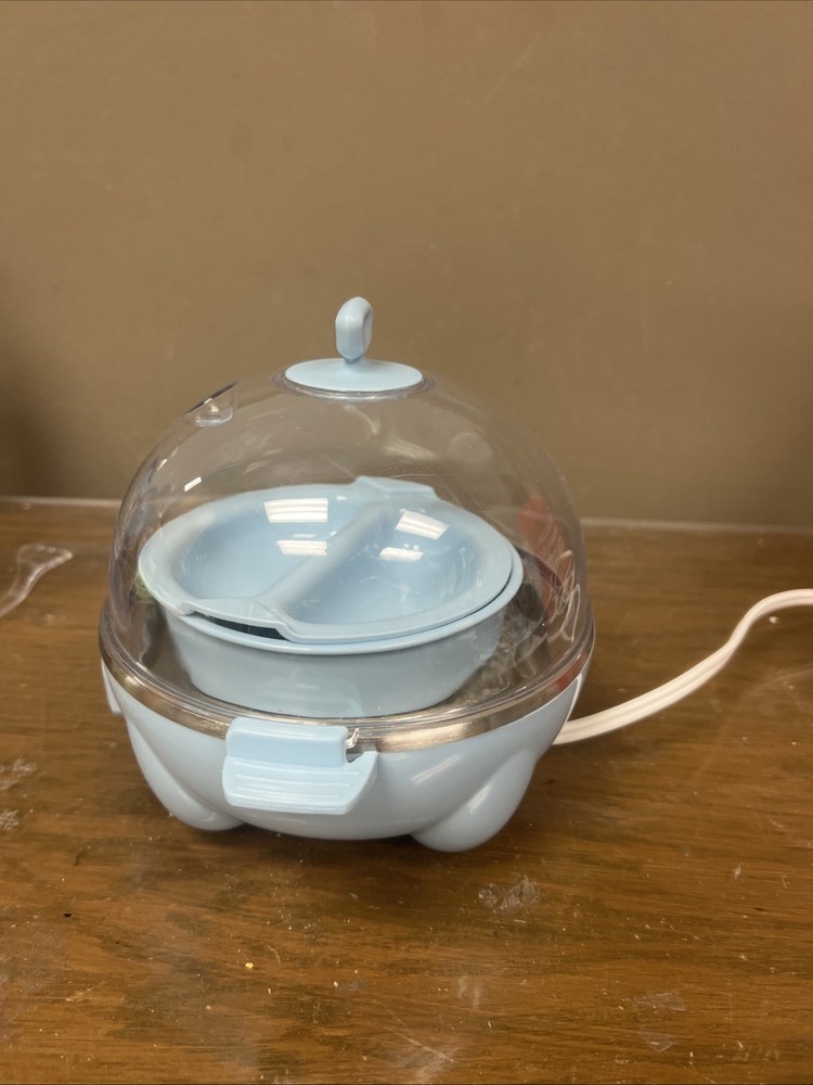 DASH Ultimate Deluxe Egg Cooker 6 Egg Capacity With Box