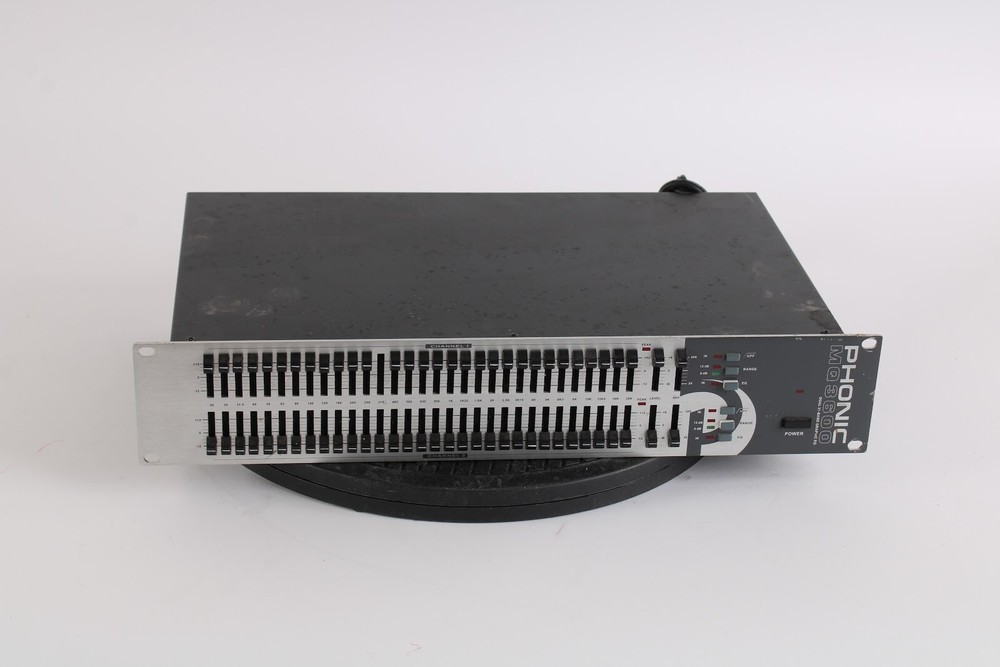 Phonic MQ3600 Dual 31-Band Graphic Equalizer